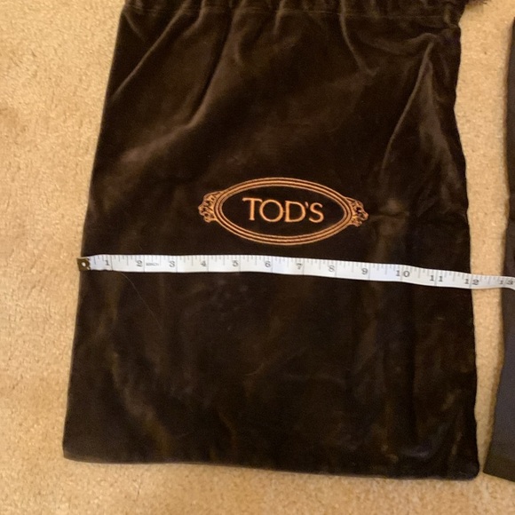 Tod’s Velvet Dust Bag - Picture 4 of 5